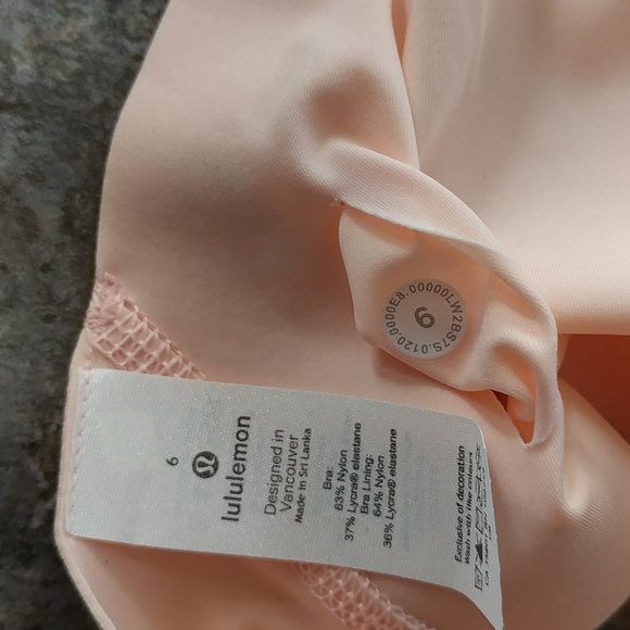 NWT Lululemon Happy Warrior Bra - Picture 5 of 6